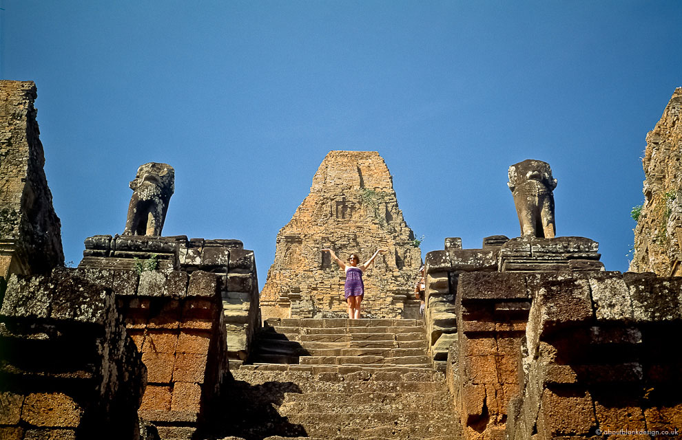 #40 Maraika in Ta Keo