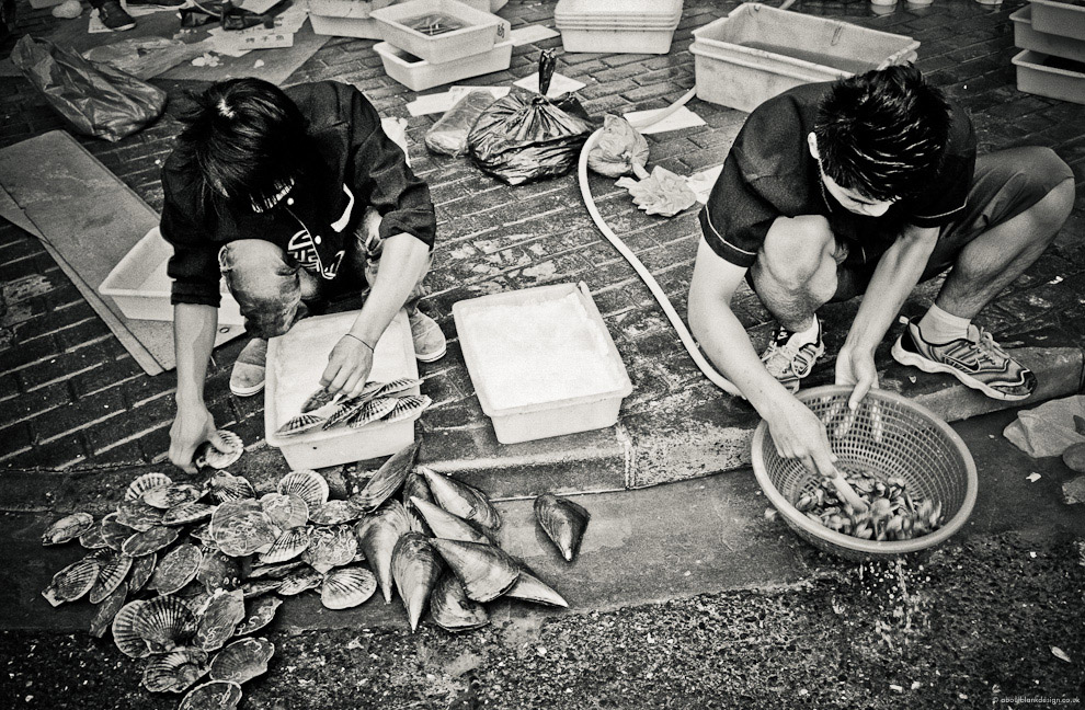 #48 Streetside washing