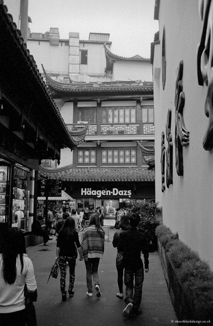 #56 Speaking about capitalisms. This are the Yuyuan Gardens. All old and how it used to be. Mhm.