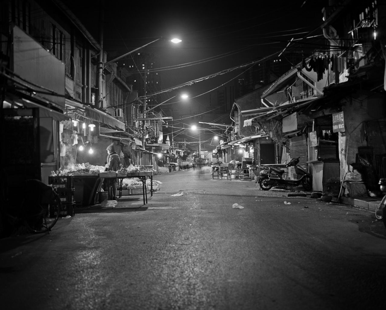 #63 Laoximen market street at night