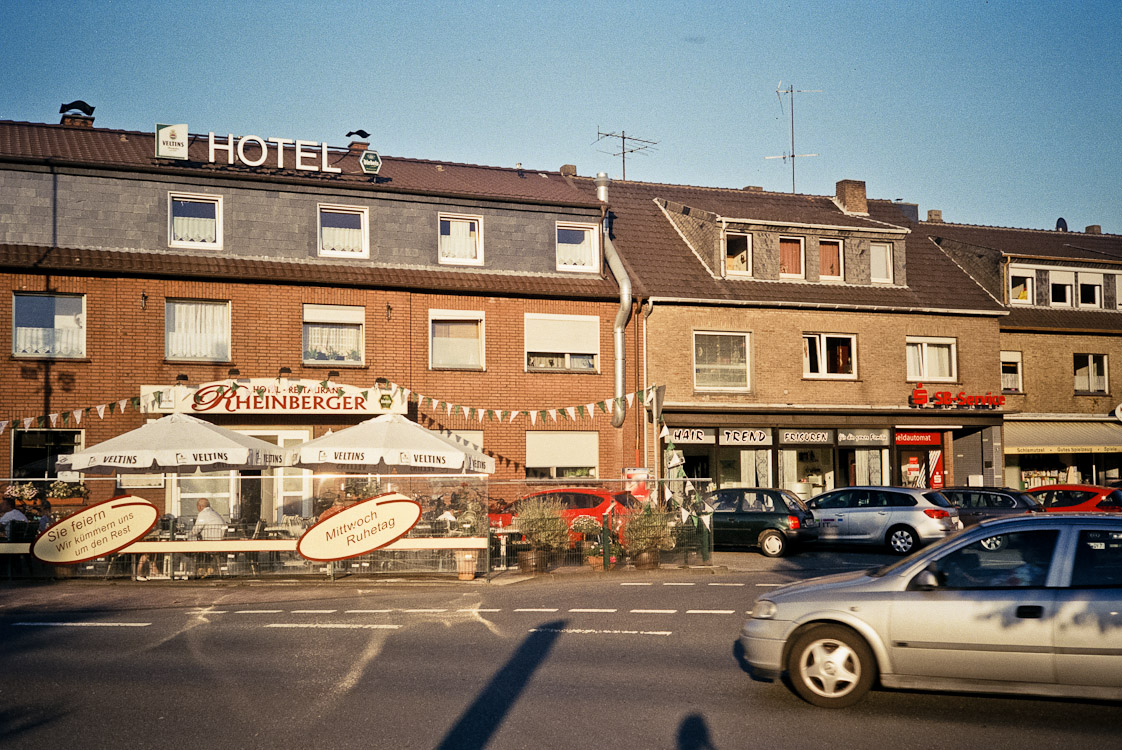 #3 OZZMOUNTAIN. SUPERDORF.