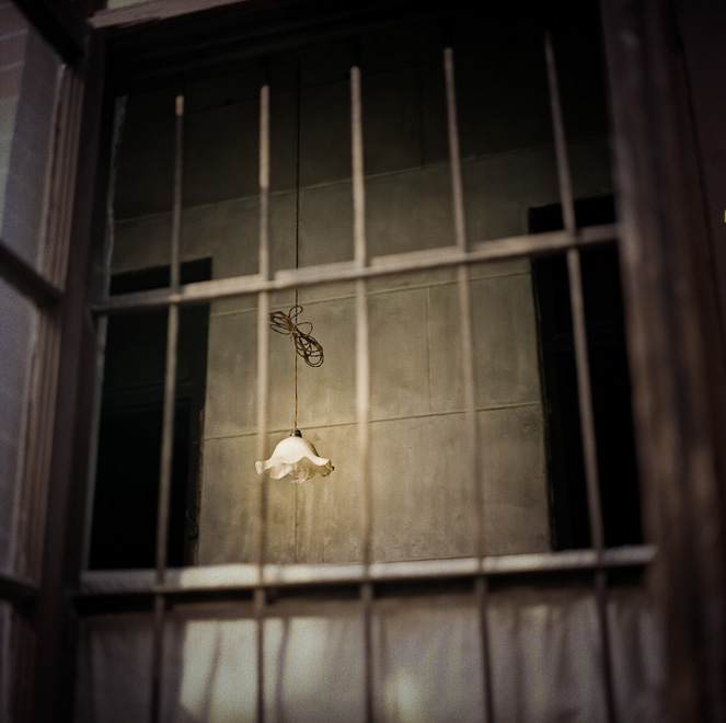 #42 Peeking into a window, Hongkou