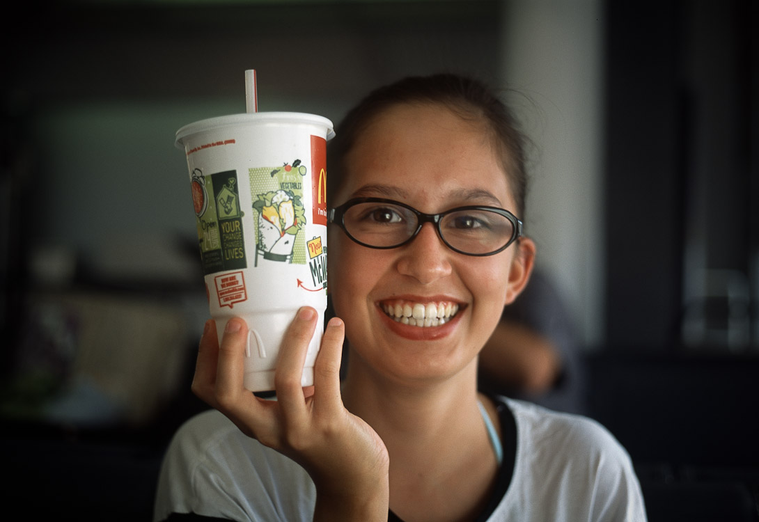 #26 Colakanne so gross wie der Kopp.