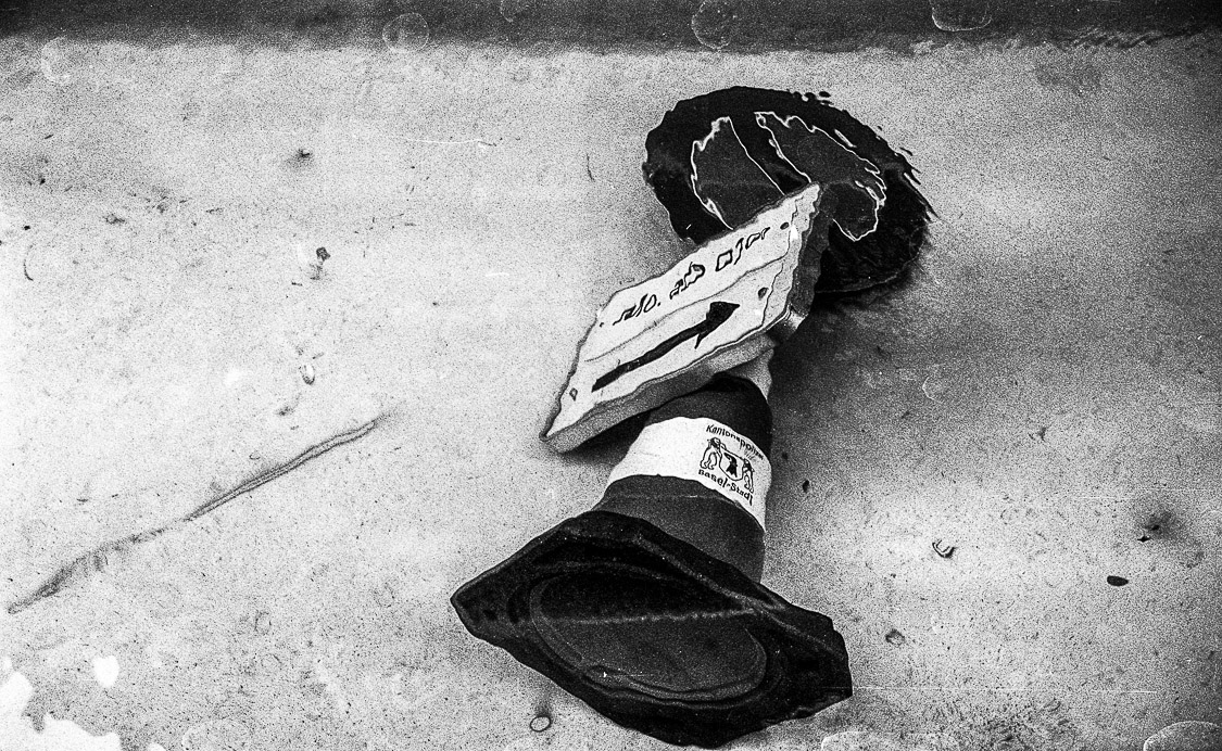 #13 submerged signage