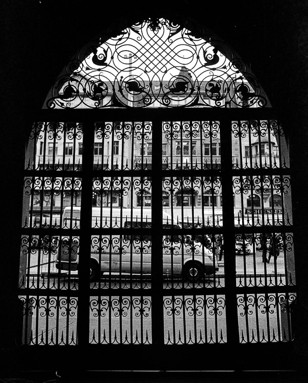 #15 gate at Marktplatz