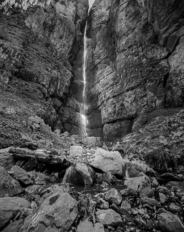 #22 waterfall im Klöntal